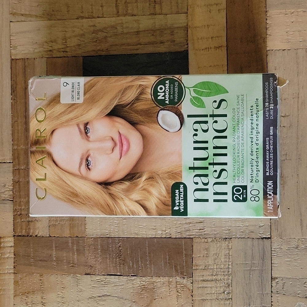 CLAIRE Natural Instincts #9 Light Blonde Hair Dye